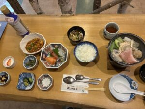 かんの温泉夕食