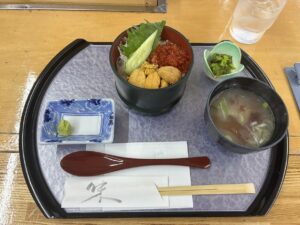 ミニ生ウニ・イクラ丼
