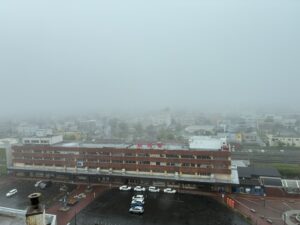 ルートイン釧路駅前霧の眺め