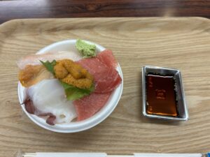 和商市場勝手丼