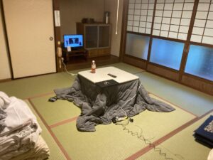 部屋こたつ