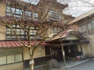 鉛温泉入口