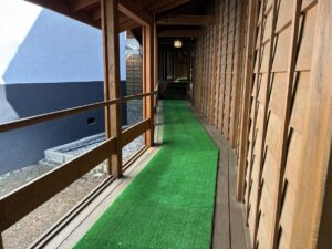 離れ露天渡り廊下